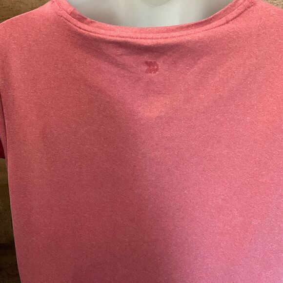 All In Motion Tee Shirt Round Neck Curved Hem Dark Pink Short Sleeves Medium - Picture 8 of 11